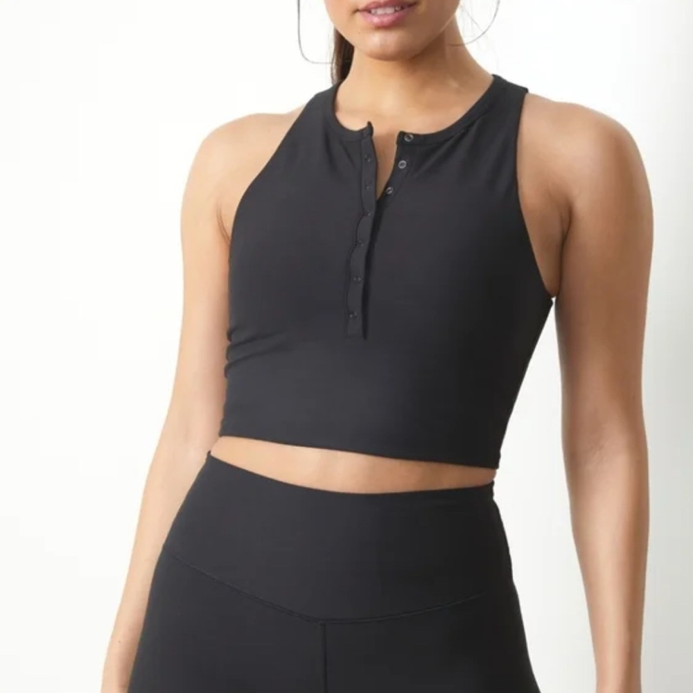 YPB sculptLUX Plunge Henley Slim Tank in Black Size XS